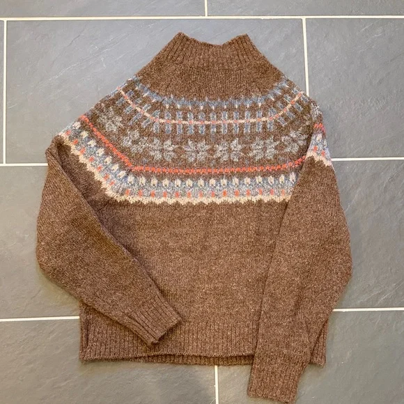 Women’s Old Navy Brown Fair Isle Sweater Small Tall Like New - Picture 4 of 4